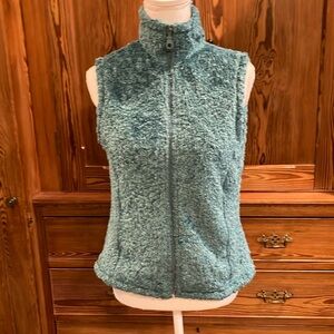 Cabela’s POLAR TEC teal vest M